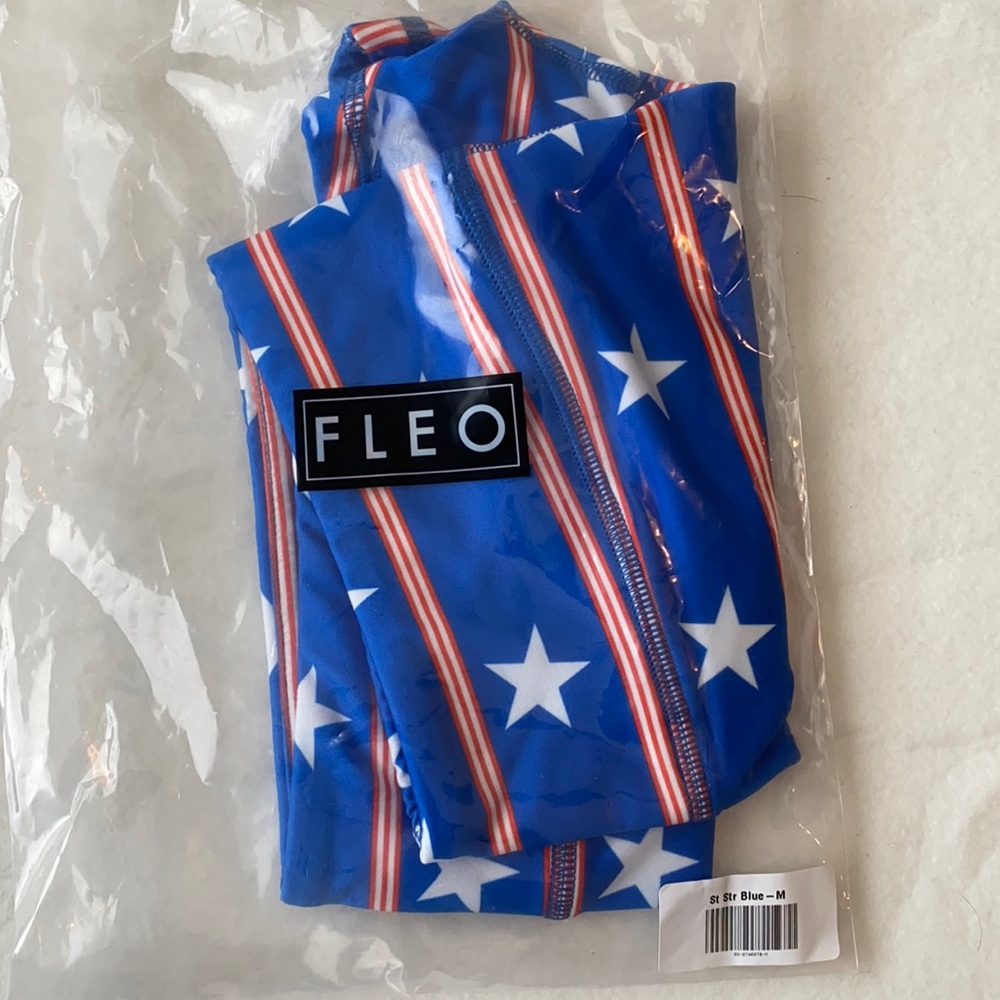 Fleo Stars & Stripes Blue Shorts - Size M - NWT